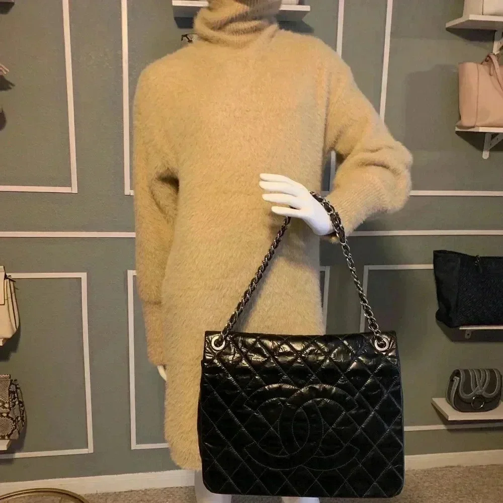 CHANEL X LARGE FLAP PATENT LEATHER QUILTED CC SHOULDER BLACK BAG {RARE FIND}